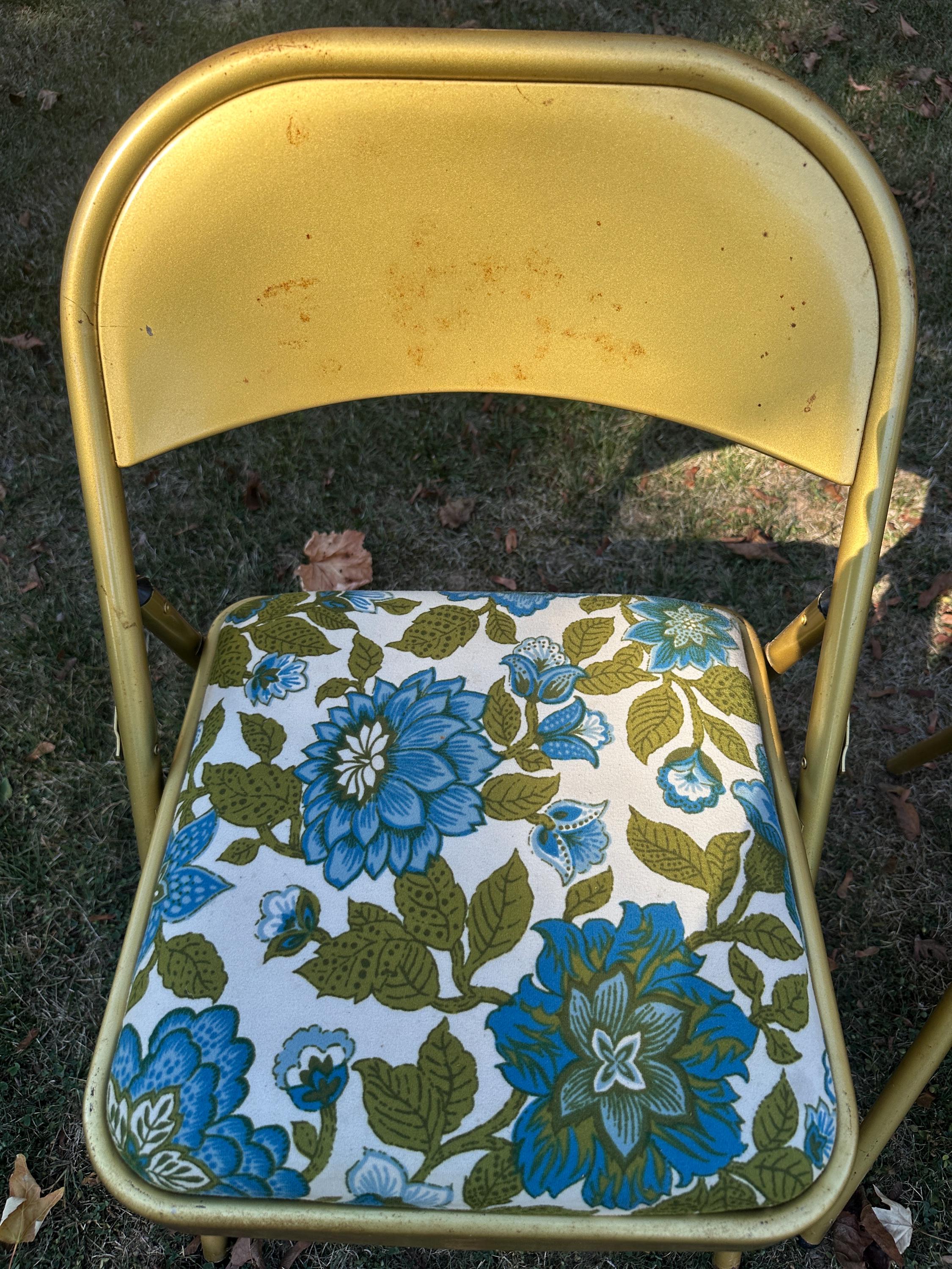 Vintage 70s Mecoline Folding Chairs, Set of 3, Floral Padded Seats