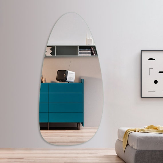 Espejo irregular Asimétrico Diseño de espejo alto diseño decorativo hecho a  mano Colgante de pared estético o mesa Decoración de pared minimalista  única -  México