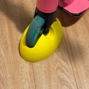 Stunt Scooter Stand - Simple Sleek and Compact
