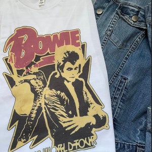Bowie t-shirt/Unisex tee/ vintage feel/White/rock band