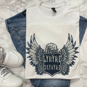 Lynyrd Skynyrd eagle t-shirt/ Unisex tee/ vintage feel/White
