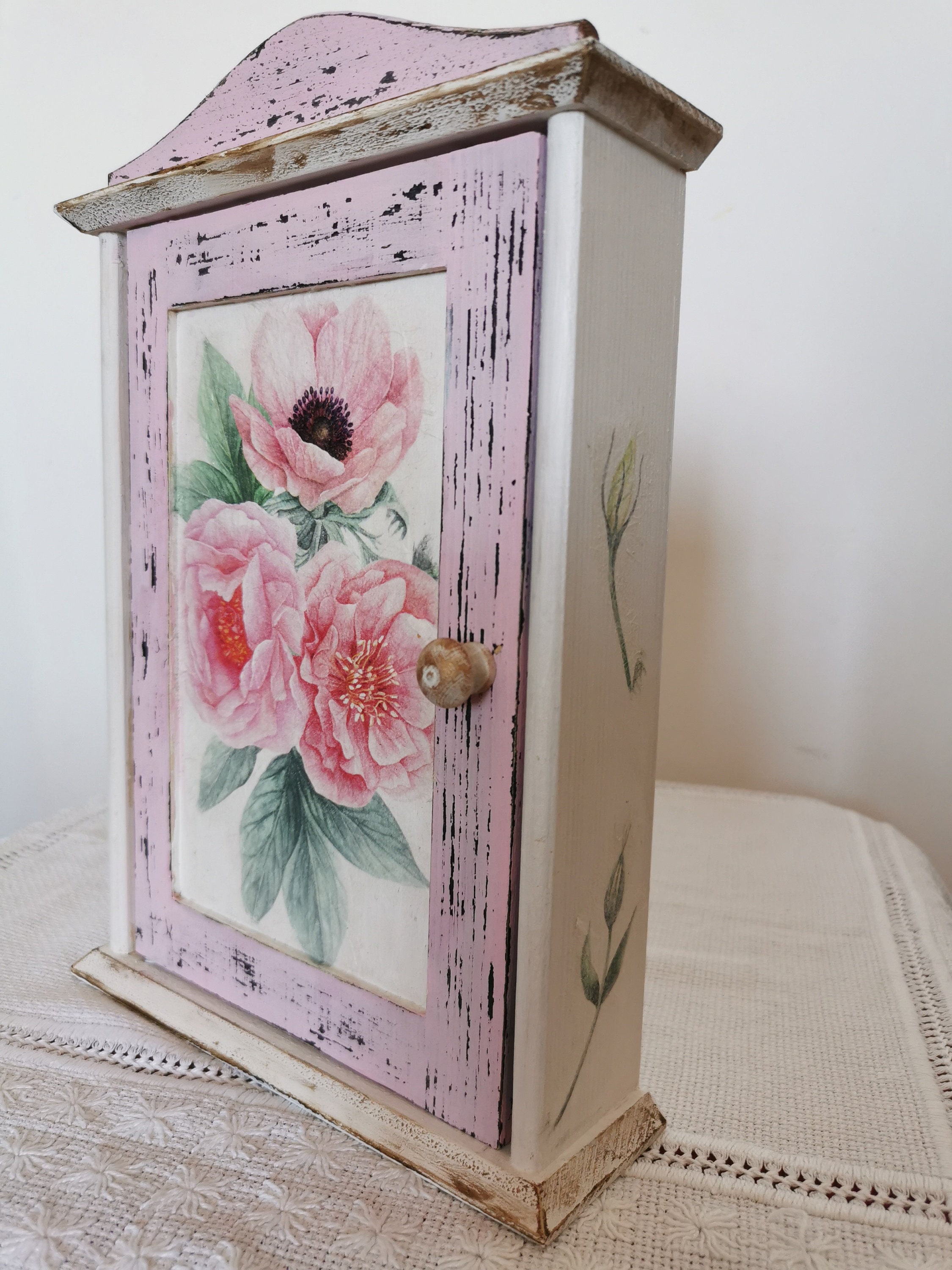 Caja de llave de madera decorada a mano | Etsy