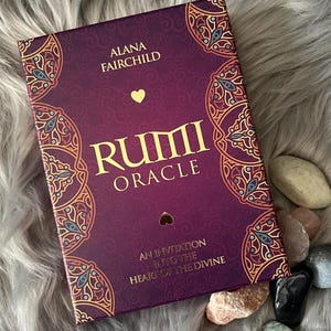 Baralho de cartas do Oráculo Rumi com guia físico por Alana Fairchild e Rassouli
