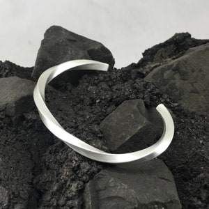 Men&#39;s Bracelet, Cuff Bracelet, Men&#39;s Twisted Cuff Bracelet, Silver Men&#39;s Bracelet, Men&#39;s Bangle Silver, Gift for Men, Silver 925&#39;