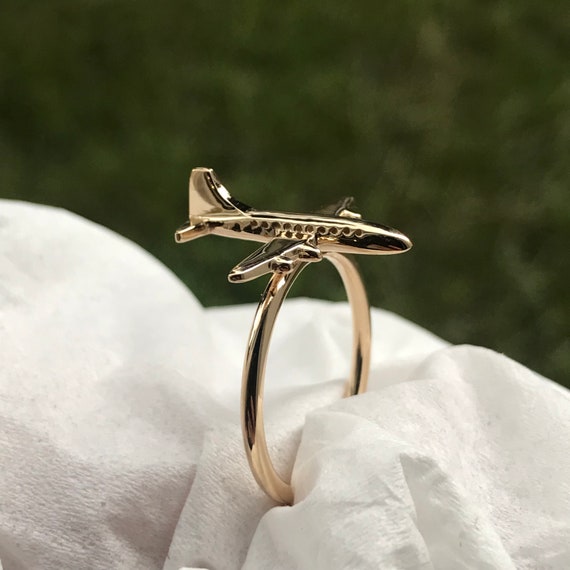 Bague avion bague avion en or 14 carats bague en or bague avion en or 14 carats bague de voyage bijoux aviation cadeau voyageur cadeau aviation Etsy Canada