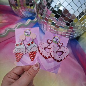Pink & red sparkle cat and donut earrings. Hearts doughnut, cat ice cream. Handmade galantines acrylic earrings. Kawaii harajuku kitsch image 3