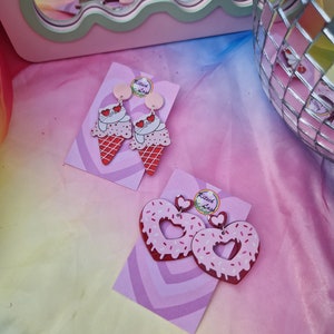 Pink & red sparkle cat and donut earrings. Hearts doughnut, cat ice cream. Handmade galantines acrylic earrings. Kawaii harajuku kitsch image 2