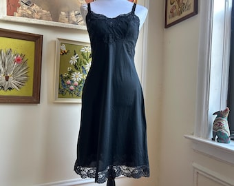 Vintage Lace Slip Floral Black Embroidered Full Slip Lingerie by Lorraine Size 36