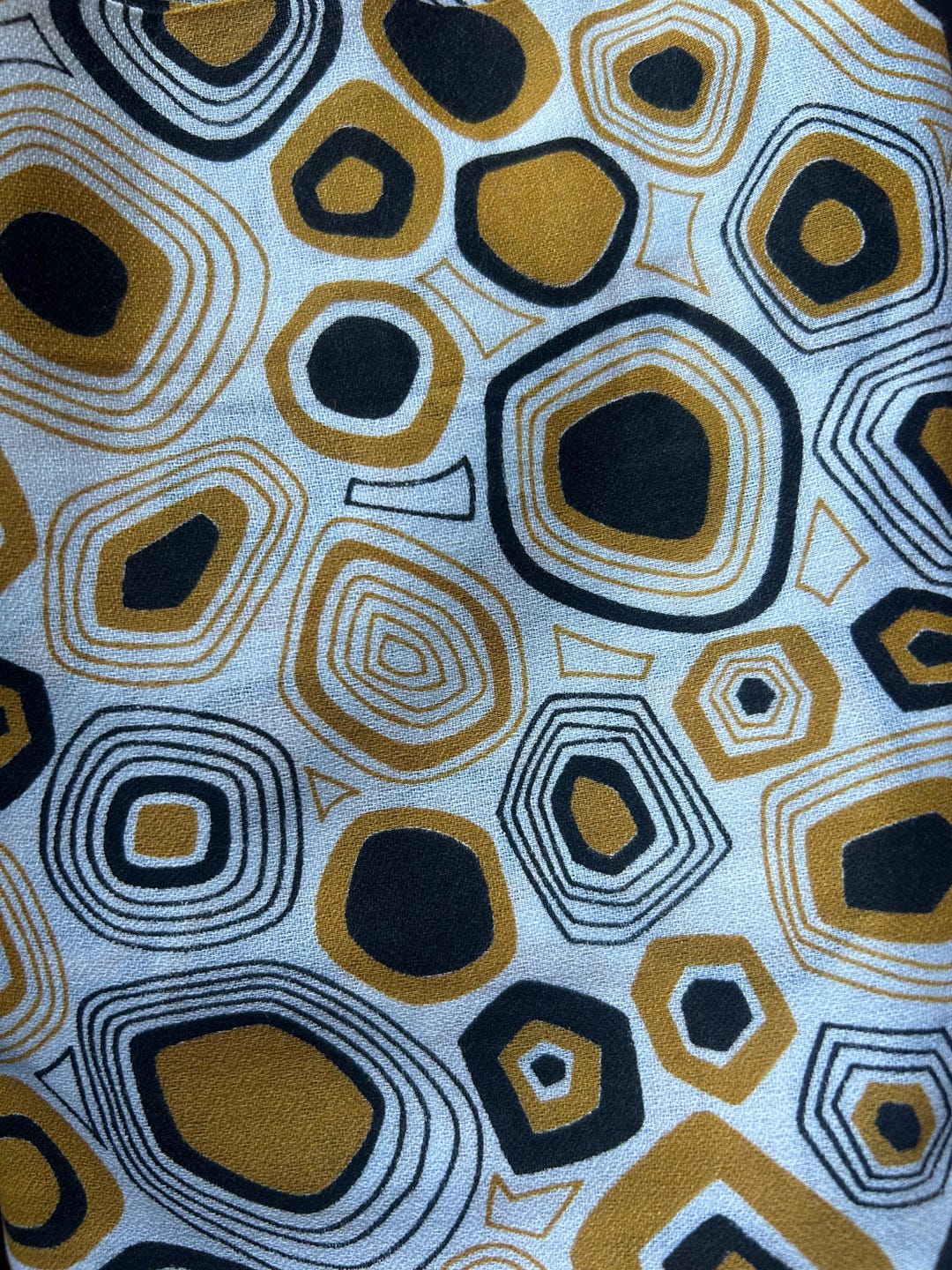 Modrock Geometric 1960s Vintage Mod Abstract Geometric Rock Print Brown White and Black ...