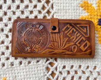 Vintage 60s Mexico Motif Tooled Leather Boho Long Wallet