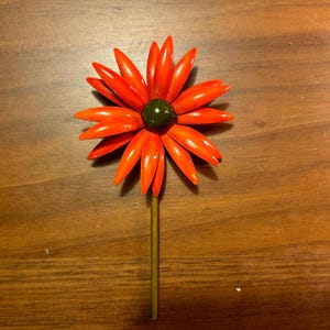 Vintage 1960s Flower Power Daisy Mod Orange Enamel Pin Rollover Clasp Brooch