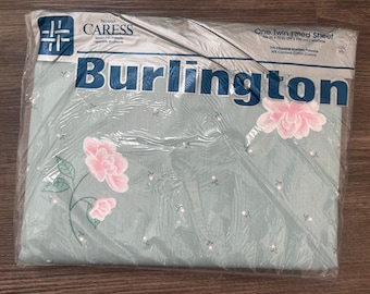 Vintage 70s Floral Twin Fitted Sheet: Burlington No-Iron Caress