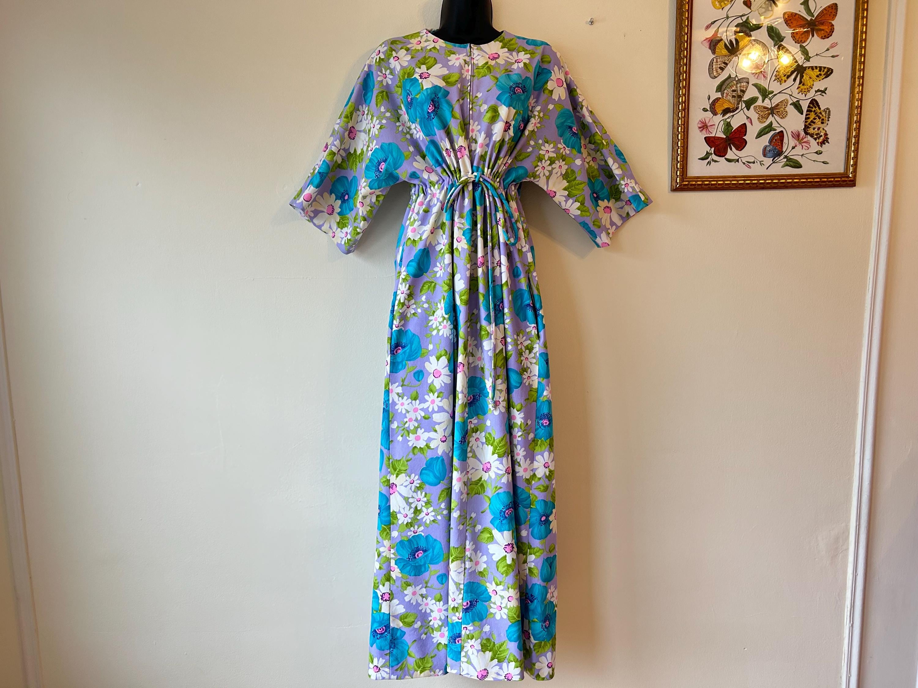 chinese dress ladies 70's Disco Daisy Floral Maxi Dress (S-L)  Hazy Daisy Boutique