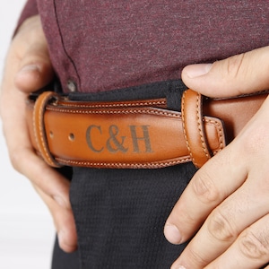 Personalized Men&#39;s Belt - Custom Leather Belt - Engraved Handmade Belt -  Personalized Gift - Gift for Him - Gifts for Dad - Gifts for Men