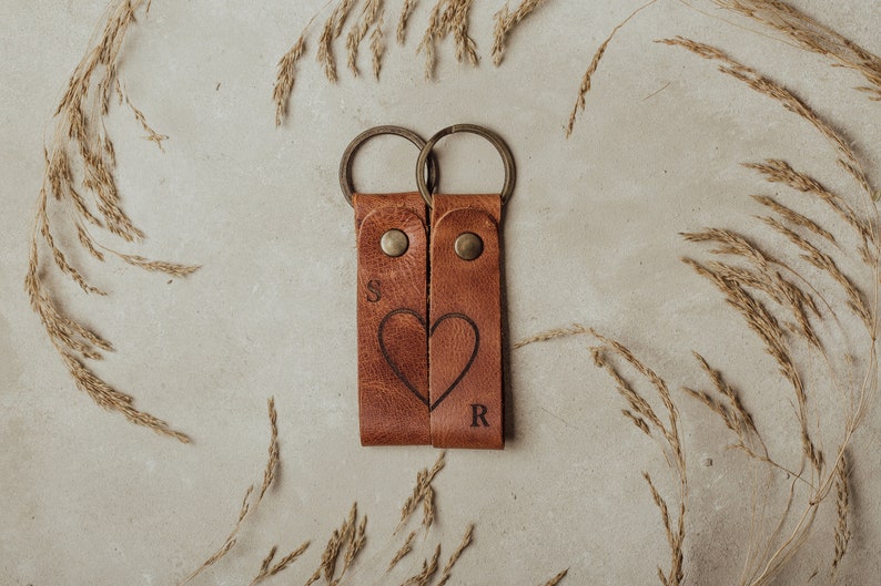 Personalized Leather Keychain, Custom Keychain for Men, Leather Personalized Gift for Her, Coordinate Keychain, Couples Keychain Gift image 4
