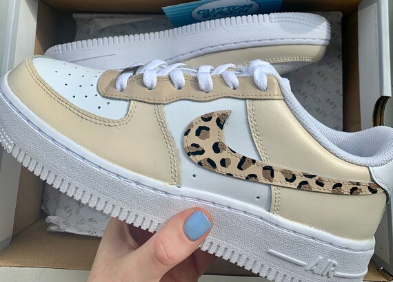 nike air force leopard beige