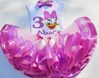 daisy duck pink dress