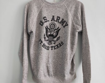 Cool US Army 1970's Fort Hood training grey sweatshirt size Small good wearable condition