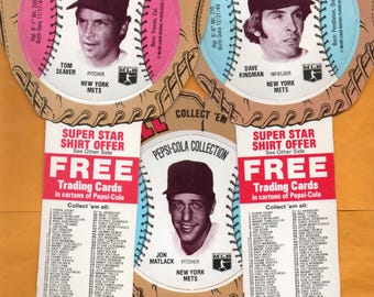 Tom Seaver in 1977 Pepsi-Cola Colection Glove Discs with New York Mets Kingman and Matlack no creases