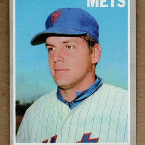 Tom Seaver 1970 Topps #300 New York Mets Hall of Famer Near Mint condition