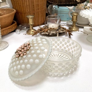 Vintage Hobnail Candy Dish con Tapa