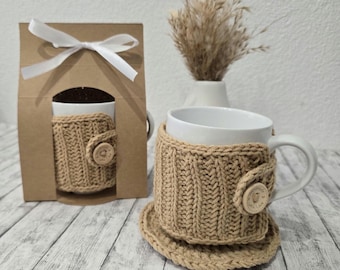 Crocheted cup warmer set with coaster, white ceramic cup, crocheted caramel cover, gift wrapping, tea, coffee, gift set