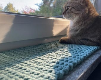 Handmade windowsill pad for cats, super soft, gray, beige, turquoise, lilac, 100% cotton with cute label. Window sleeping place
