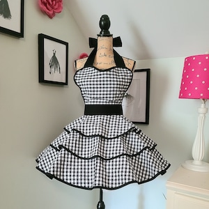 Black and White Gingham Retro Style Hostess Apron