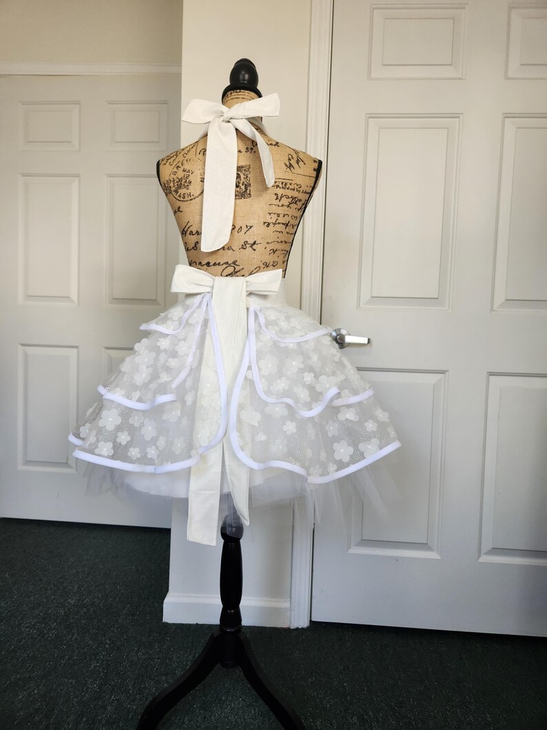 Flirty Sheer White 3-Dimentional Vintage Inspired Apron image 12