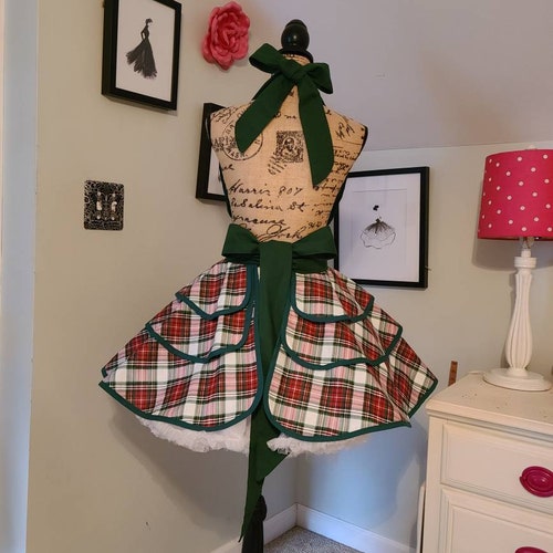 Christmas Tartan Plaid shops Retro Style Hostess Apron