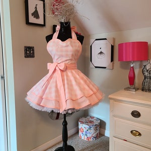 Retro Style Apron in Pale Pink and White Check