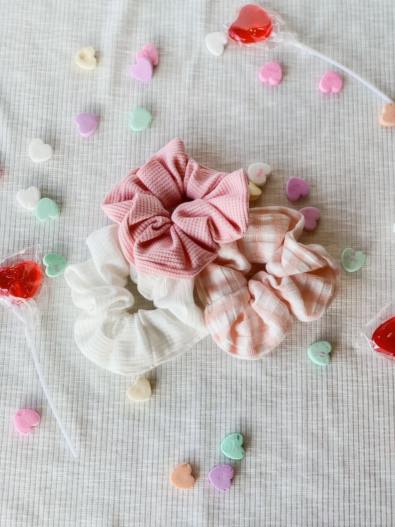 Pink and White Scrunchie