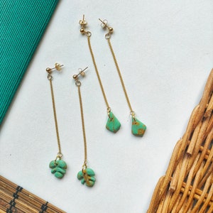 Lightweight dangling earrings