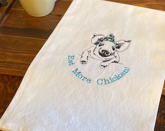 Pig kitchen décor, Flour sack towel, Embroidered Pig with bandanna, farmhouse decor, fun gift, hostess or housewarming, Fun pig towel