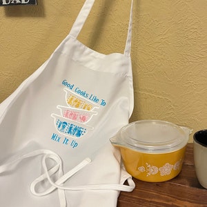Amish Butterprint Pyrex Mixing Bowls Embroidered on a White Apron ...