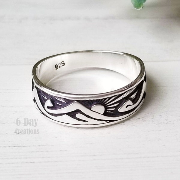 s925 Mountain ring | sterling silver | nature jewelry | minimalistic stacking ring | detailed mountain scene | sunshine over snowy peak