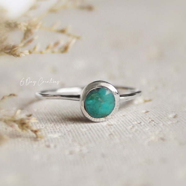 Genuine Turquoise ring | .925 sterling silver | unique stone ring | hypoallergenic accessory | minimalistic band | teal stone | gift for her