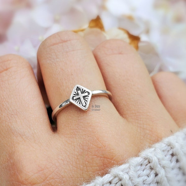 Cross ring | pure .925 sterling silver | Christian faith jewelry | promise ring | cross accessory | gift for her | diamond shape | unique