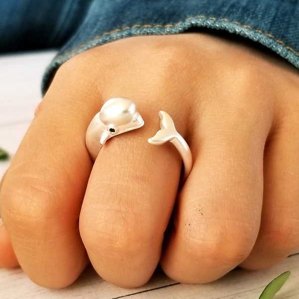 Beluga whale ring | 925 sterling silver plated | adjustable statement ring | ocean jewelry | Alaska accessories | cute whale ring |