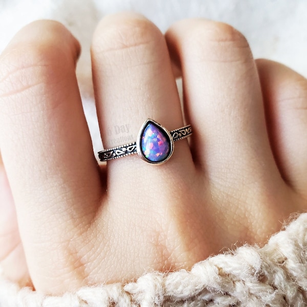 s925 sterling silver lavender opal teardrop ring | unique colorful jewelry | hypoallergenic accessory | gift for her | dainty midi ring