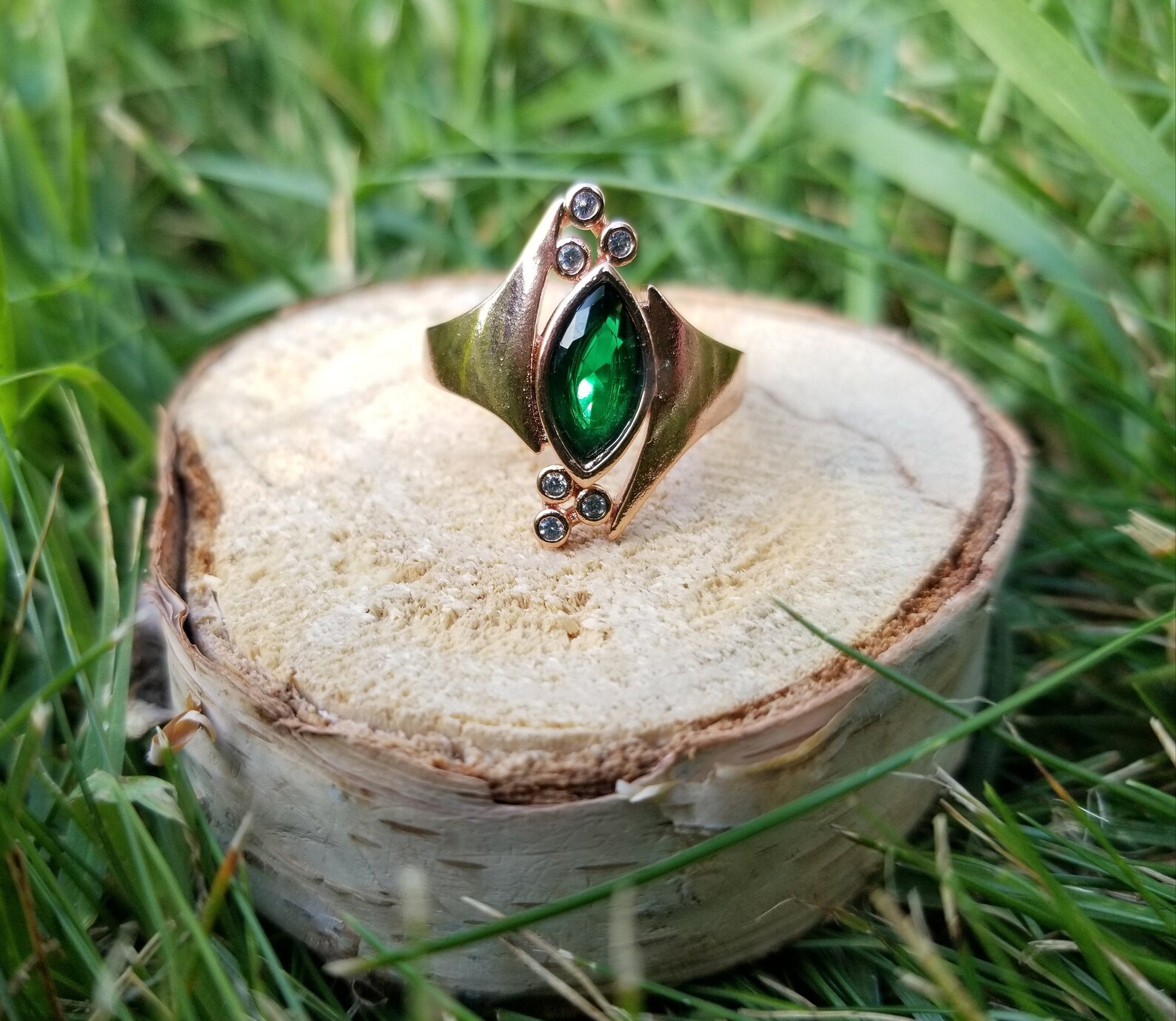 Кольцо шлем локи. Кольцо локи. Дети локи кольцо. Кольцо локи. Что делает кольцо локи.