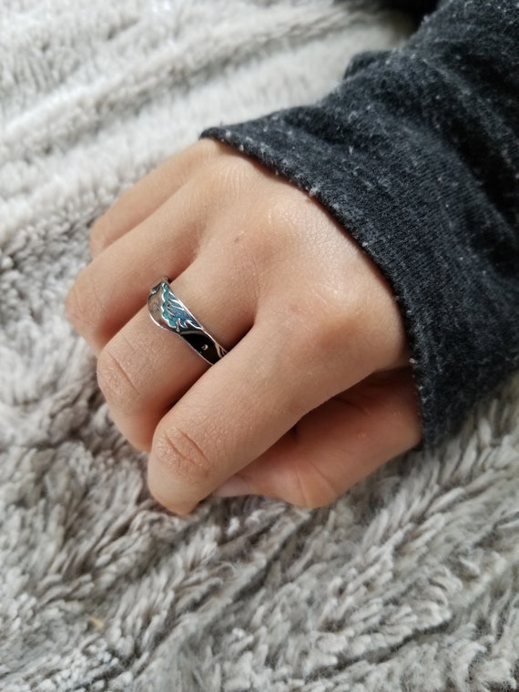 Adjustable wave best sale ring