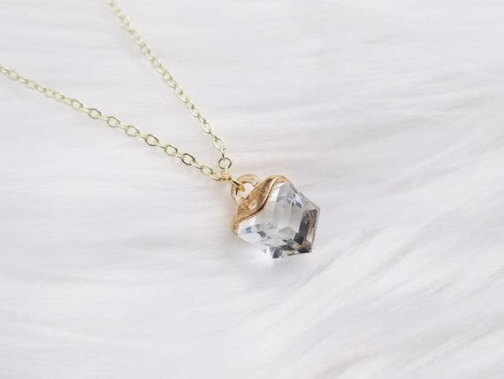 Gld marvel sale pendants