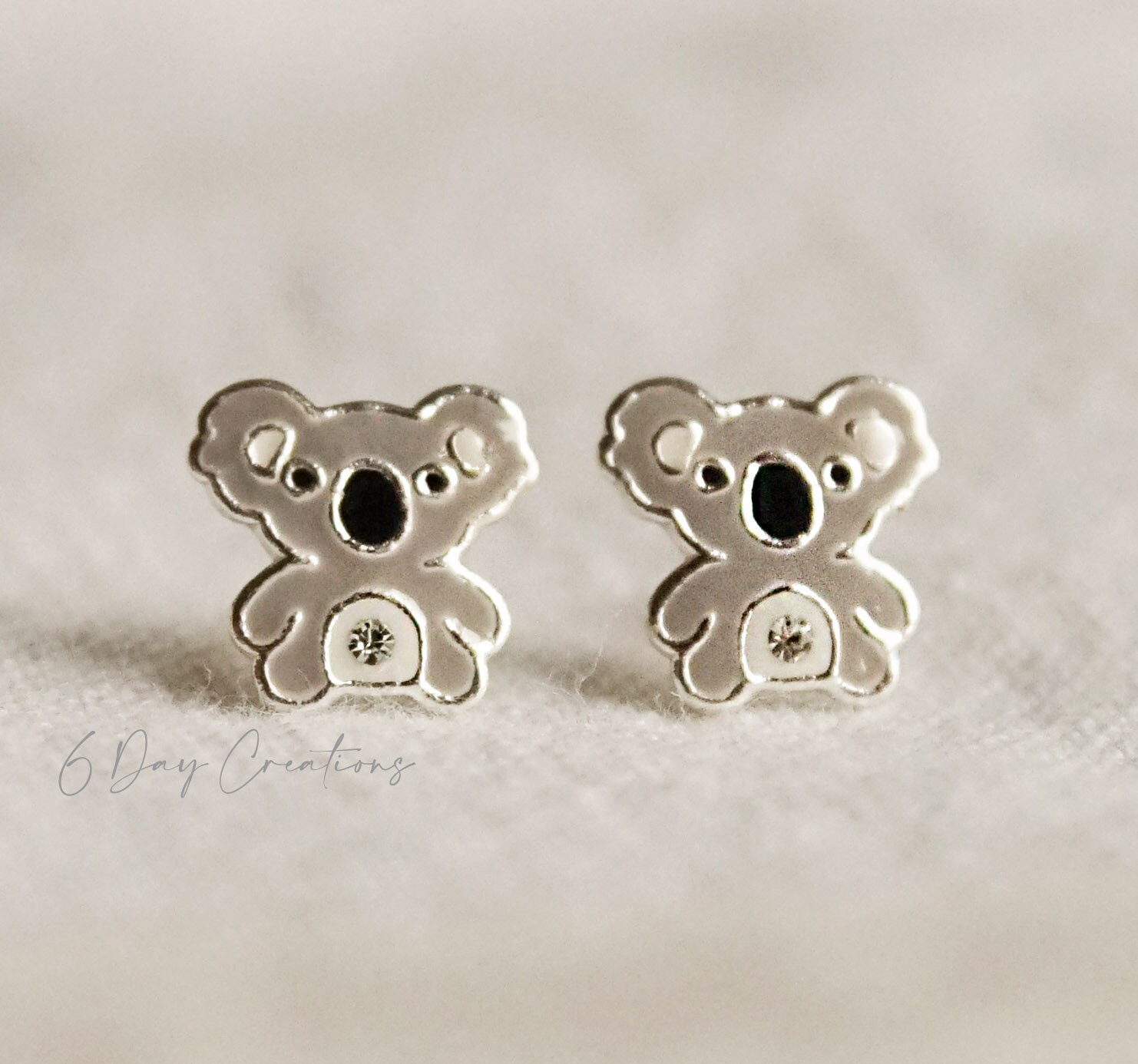 Koala Bear Stud Earrings 925 Sterling Silver Animal Stud Earrings Cute  Koala Hold Heart Cubic Zirconia Stud Earrings Koala Gifts for Women Girls