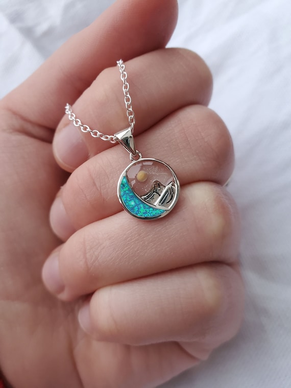 TANGPOET Collana a forma di semi di senape, in argento Sterling con ciondolo a forma di montagna, collana con ciondolo a forma di croce laterale, collana a Y, regalo per donne e