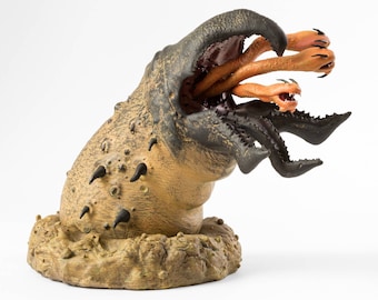 Graboid from Tremors Statue | FANMADE Creature | 3D Printed Monster | Gift for Horror Movies Collector | Gift Graboid Merch Fan | D&D Minis