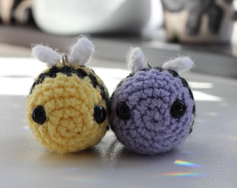 Porte-clés abeille au crochet : porte-clés bourdon fait main