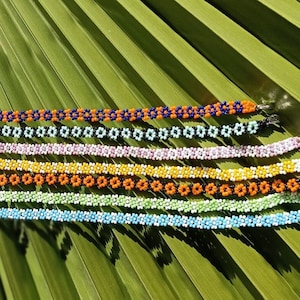 Daisy Flower Seed Bead Necklace Shinny Colorful Dainty Jewelry Choker Accessories Summer Beach Accessory Gifts for her mom