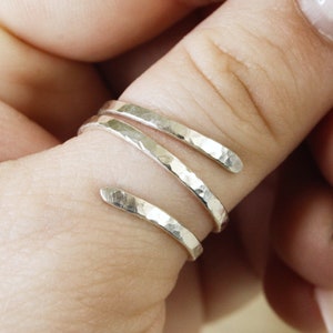 Sterling Silver Double Wrap Ring – Hammered Thumb Ring, Custom Size Dainty Minimalist Boho Jewelry