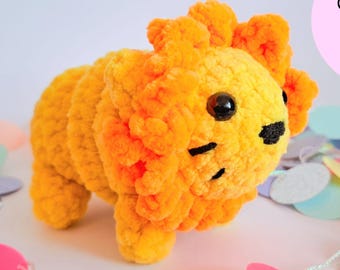 lion crochet pattern for a fidget toy - easy amigurumi pattern thats fun and functional